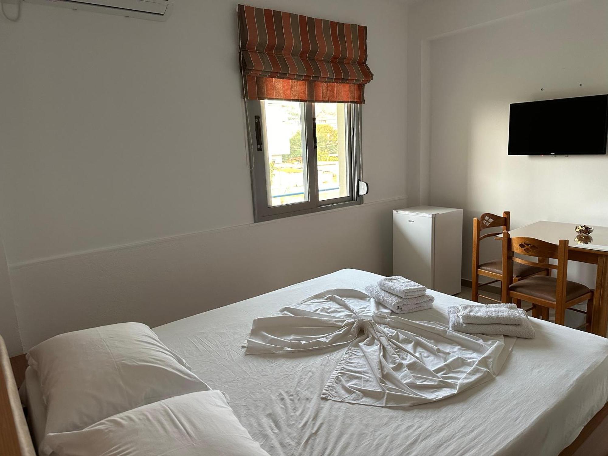 Gjirokastër River Bridge Private Room מראה חיצוני תמונה