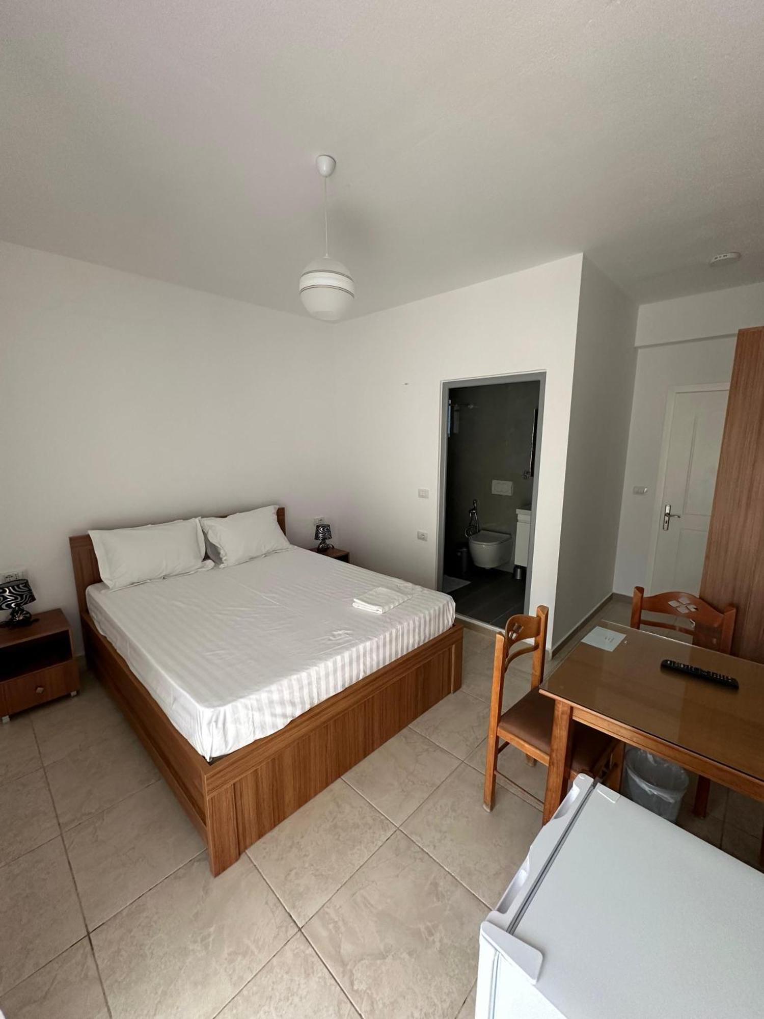 Gjirokastër River Bridge Private Room מראה חיצוני תמונה